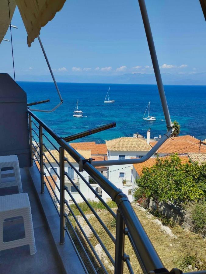 Blu Blu With Castle View Apartment Koroni (Messinia)